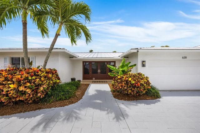 2 of 23 - 620 Se 11th Street, Pompano Beach, FL