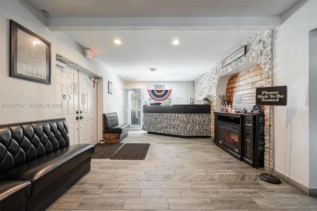 2 of 18 - 93 S Hall Street, LaBelle, FL