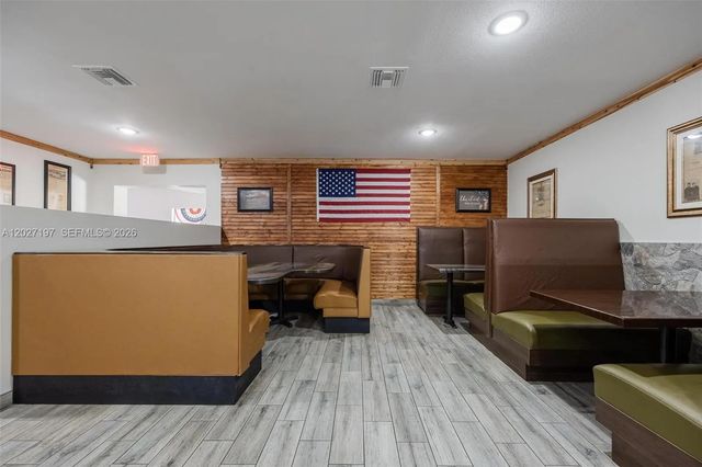5 of 18 - 93 S Hall Street, LaBelle, FL