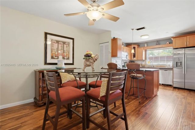 5 of 42 - 2321 Sw 81st Terrace #5, North Lauderdale, FL