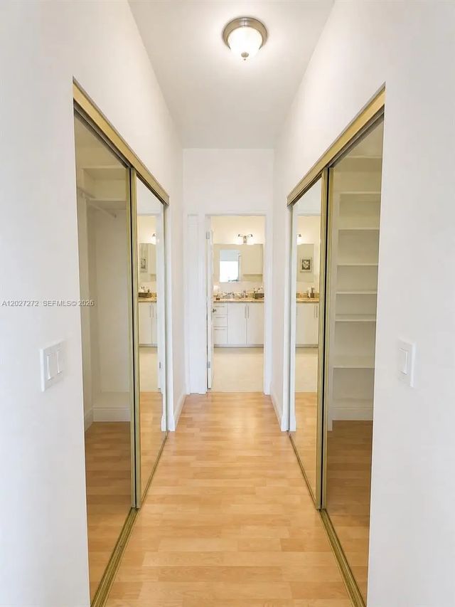 5 of 15 - 1101 Ne 2nd Street, Hallandale Beach, FL