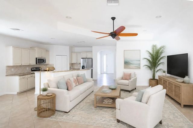 3 of 45 - 4376 Nw Oakbrook Circle, Jensen Beach, FL