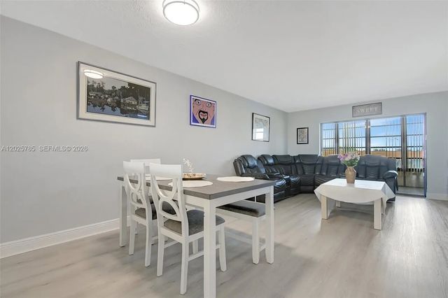 2 of 31 - 10145 Sunrise Lakes Boulevard #403, Sunrise, FL