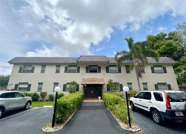 5621 Sw 2nd Court #101, Margate