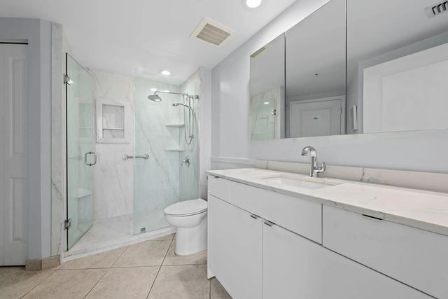 5 of 47 - 347 N New River Drive E #2707, Fort Lauderdale, FL