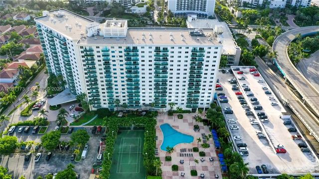 2 of 44 - 19370 Collins Avenue #621, Sunny Isles Beach, FL