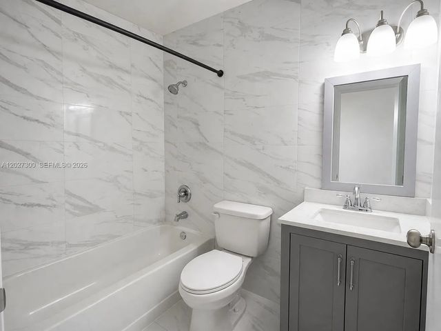 5 of 16 - 15540 Sw 80th Street #d-304, Miami, FL