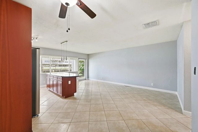 5 of 33 - 2881 Ne 32nd Street #118, Fort Lauderdale, FL