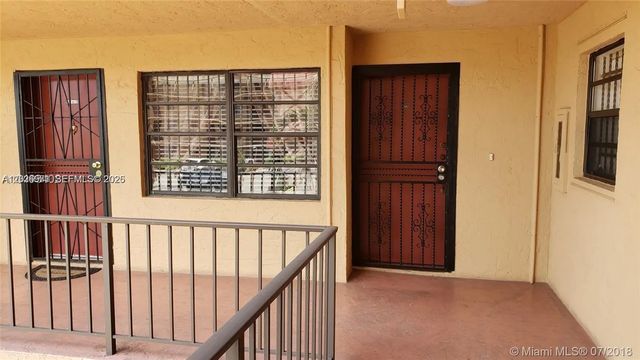 5 of 29 - 1325 W 68th Street #214, Hialeah, FL