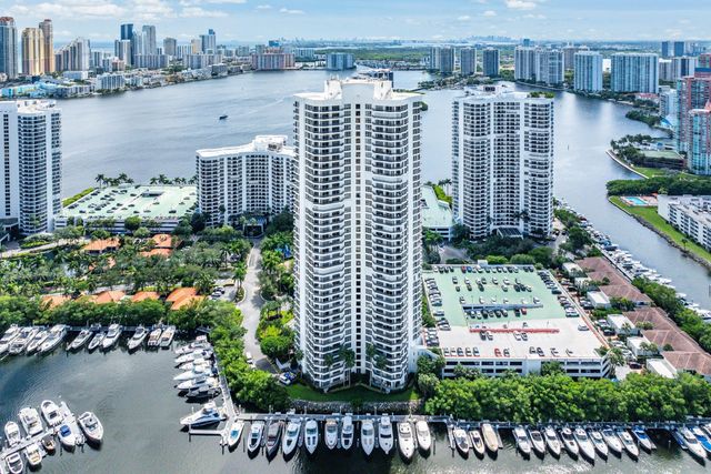 3500 Mystic Pointe Drive, Aventura