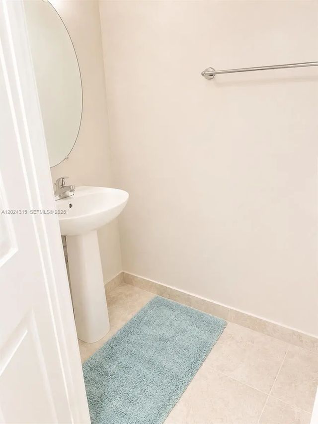 4 of 10 - 3327 Columbia Square Way, Fort Pierce, FL
