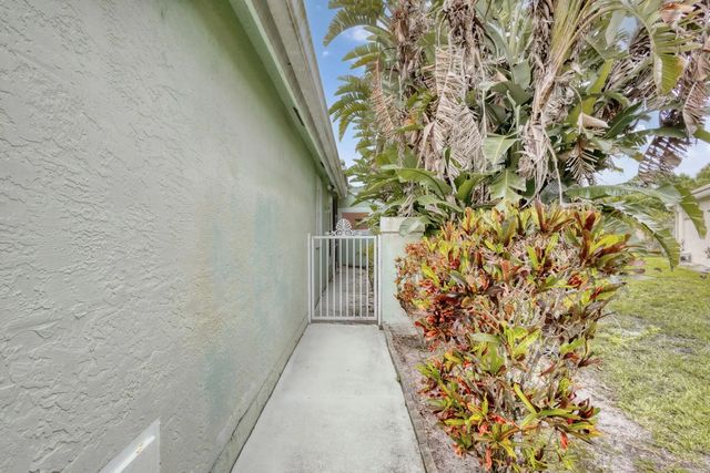 2 of 64 - 2860 Waters Edge Circle, Greenacres, FL
