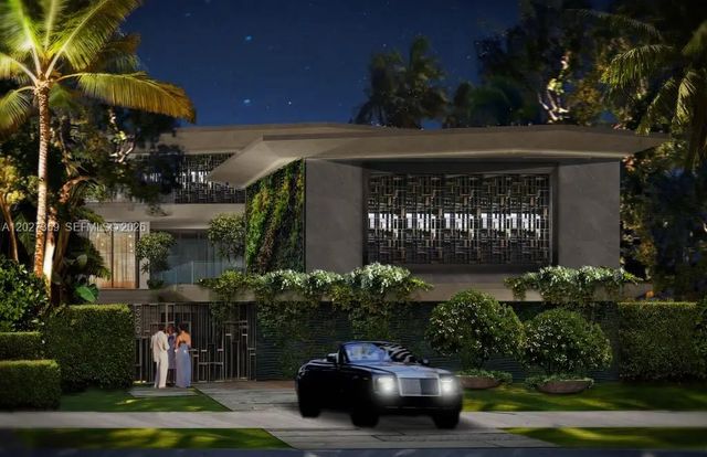 2 of 40 - 340 W Di Lido Drive, Miami Beach, FL
