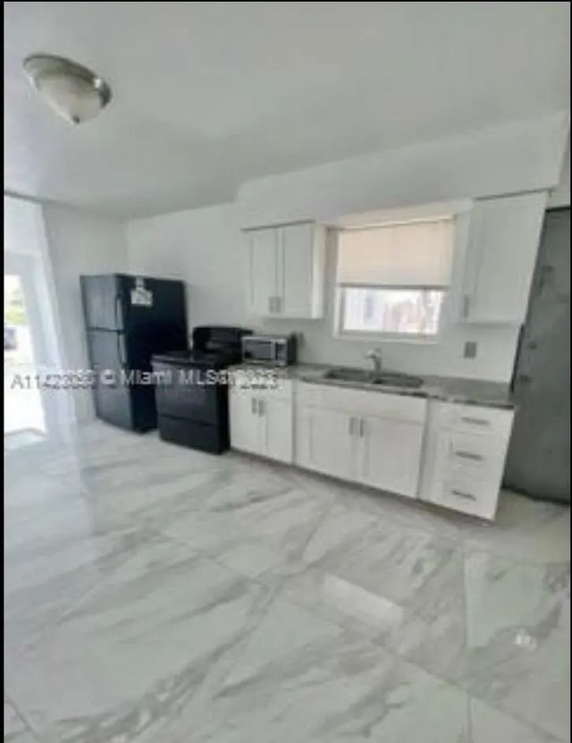 4 of 14 - 4265 Sw 51st Street #1-3, Dania Beach, FL