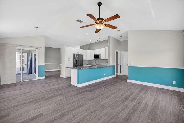 5 of 25 - 2801 Sw Kasson Court, Port St. Lucie, FL
