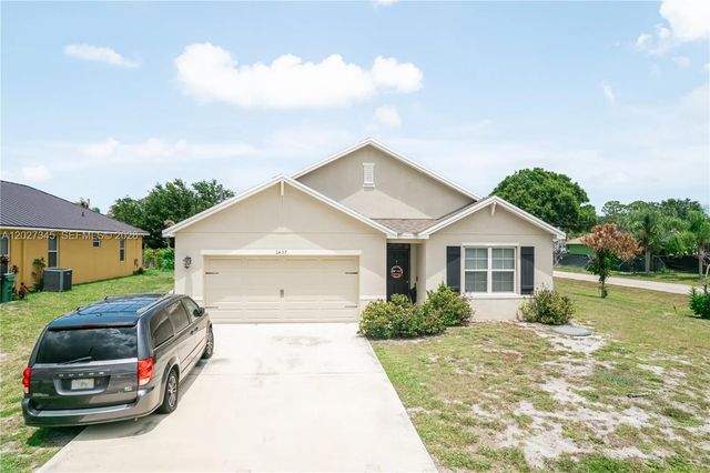 3 of 28 - 2497 Sw Barber Lane, Port St. Lucie, FL