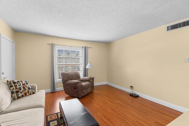 4 of 38 - 2171 Ne 66th Street #812, Fort Lauderdale, FL