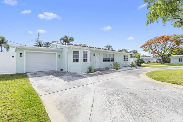 2 of 27 - 612 Se 10th Avenue, Deerfield Beach, FL