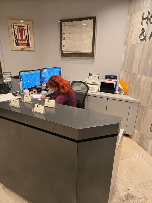 5 of 12 - 909 N Miami Beach Boulevard #201, North Miami Beach, FL
