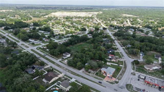 5 of 37 - 4164 Deltona Boulevard, Spring Hill, FL