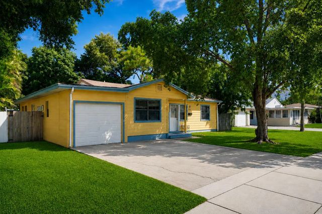 4 of 23 - 713 Ne 35th Street, Oakland Park, FL