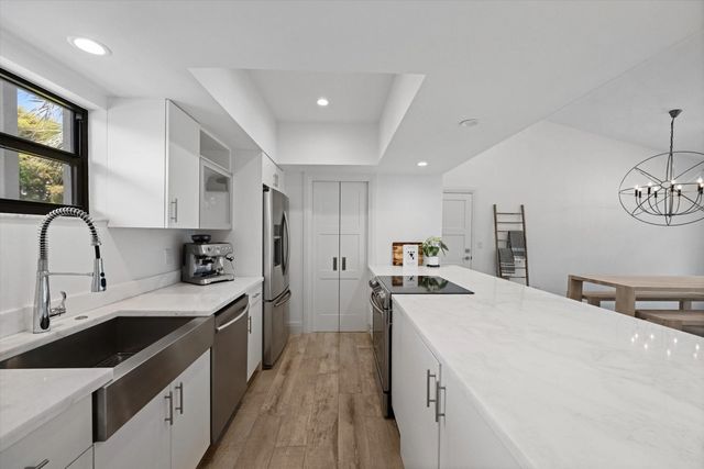 4 of 25 - 11863 Wimbledon Circle #532, Wellington, FL