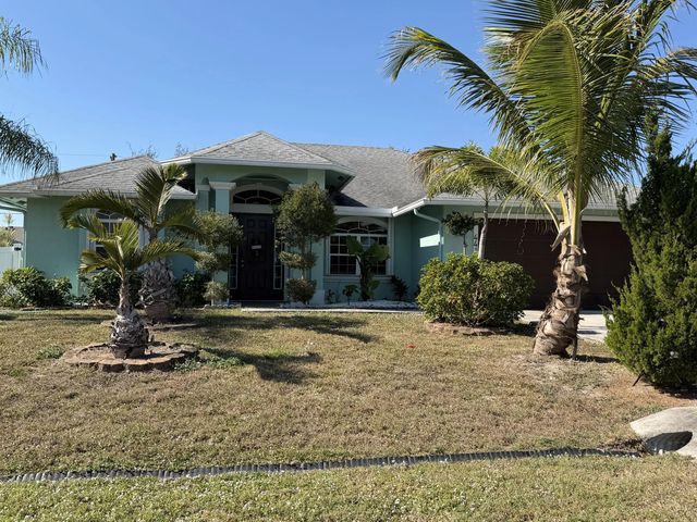 4412 Sw Bonney Street, Port St. Lucie