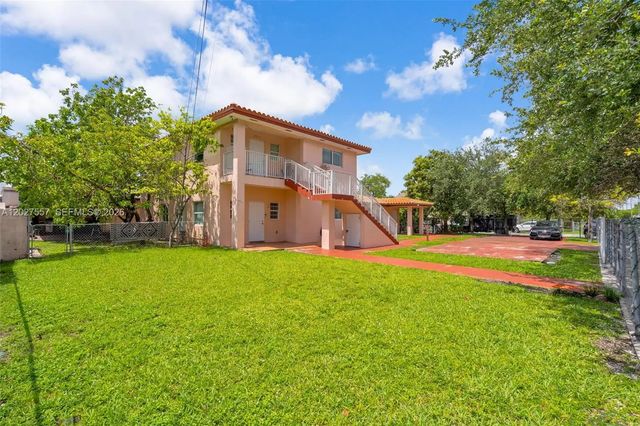 2986 Nw 26th Street, Miami