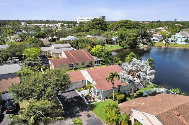 10639 Lago Welleby Drive, Sunrise