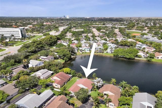 2 of 72 - 10639 Lago Welleby Drive, Sunrise, FL