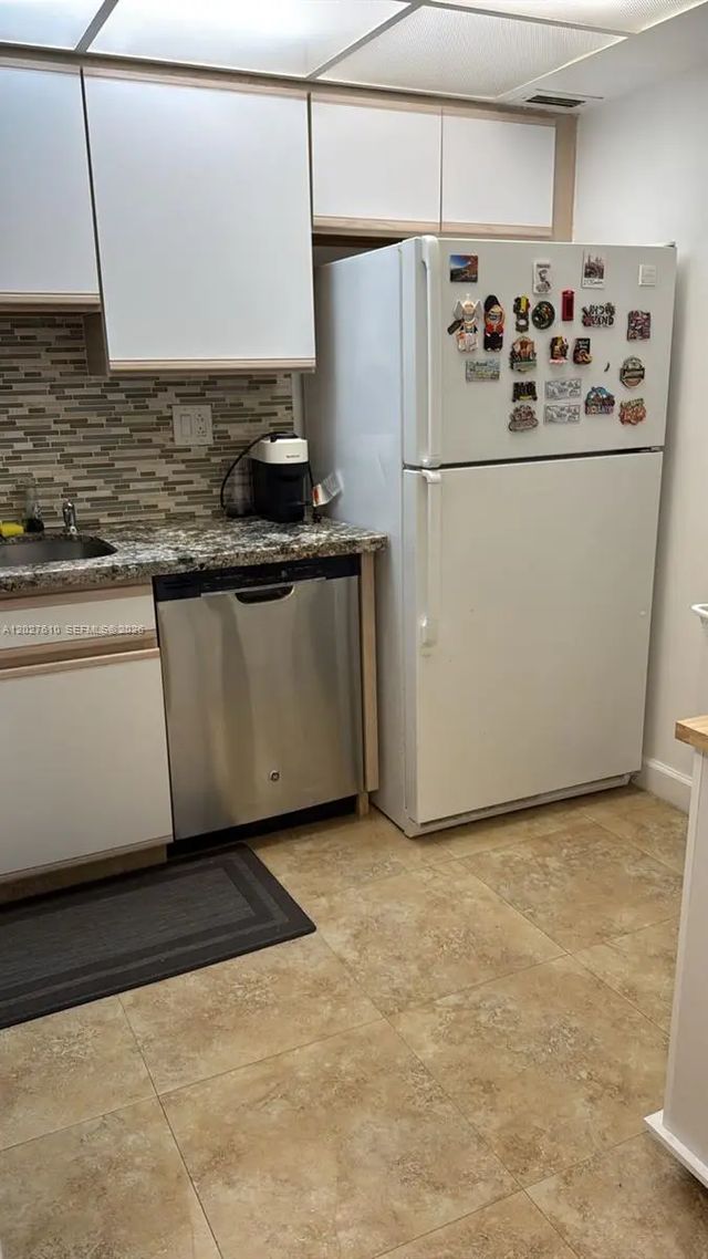 4 of 14 - 2030 S Ocean Drive #1111, Hallandale Beach, FL