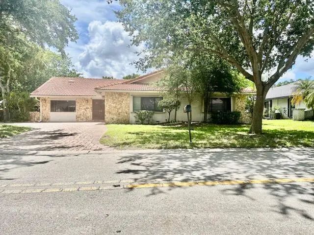 501 Nw 107th Terrace, Coral Springs