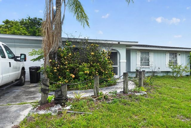 247 Airoso Boulevard, Port St. Lucie