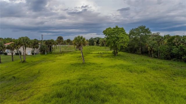 4 of 4 - 5220 Fort Denuad, LaBelle, FL