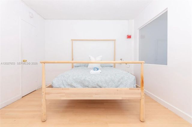 3 of 29 - 5445 Collins Avenue #1105, Miami Beach, FL