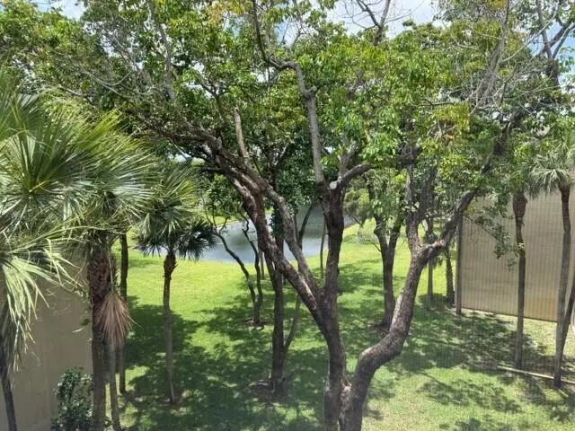 2 of 21 - 3341 Nw 47th Terrace #408, Lauderdale Lakes, FL