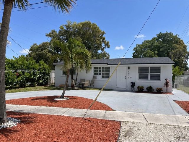 685 Sw 7th Terrace, Dania Beach
