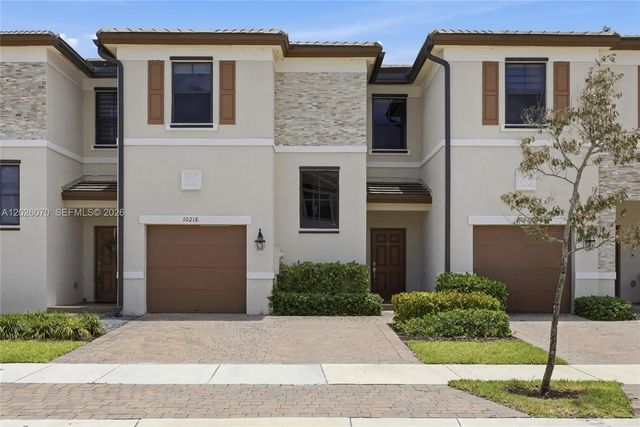 3 of 38 - 10218 Sw 231st Lane, Cutler Bay, FL