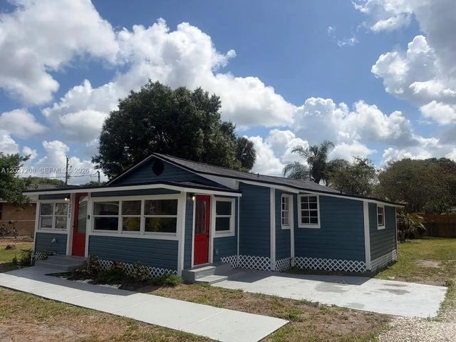 2331 Randall Street, Sanford
