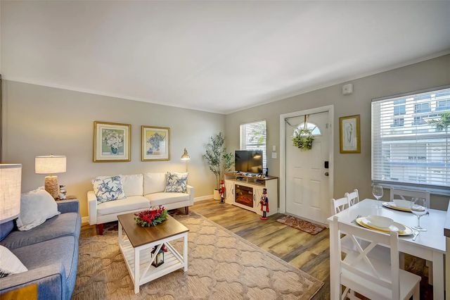 4 of 16 - 741 Bayshore Drive #32n, Fort Lauderdale, FL