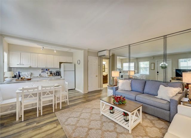 5 of 16 - 741 Bayshore Drive #32n, Fort Lauderdale, FL