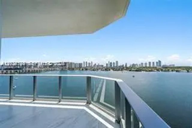 2 of 68 - 17111 Biscayne Boulevard #1210, North Miami Beach, FL