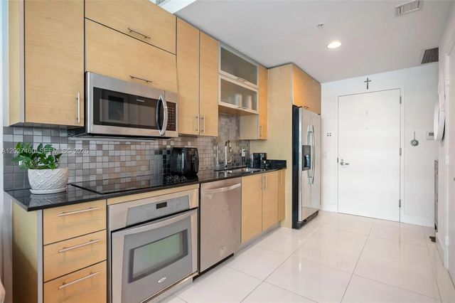 3 of 40 - 60 Sw 13th Street #4408, Miami, FL