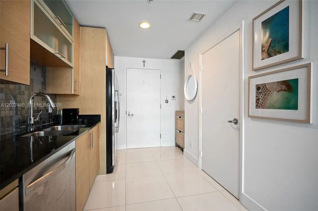4 of 40 - 60 Sw 13th Street #4408, Miami, FL