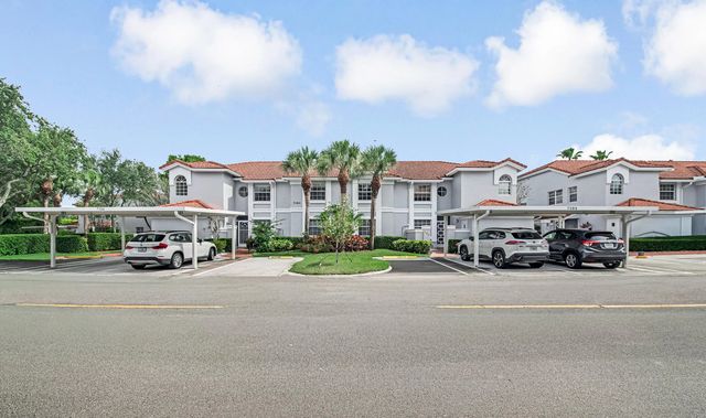7384 Lake Meadow Way #201, Boynton Beach