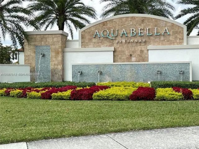 3342 W 104th Terrace, Hialeah