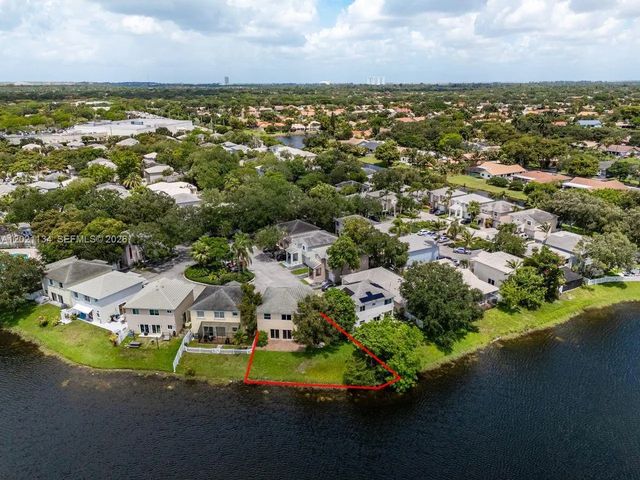 4 of 31 - 850 Nw 98th Avenue, Plantation, FL