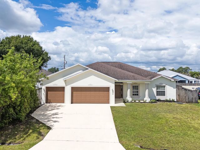 3 of 29 - 232 Sw Aldoro Place, Port St. Lucie, FL