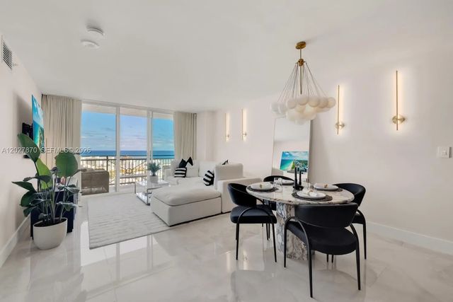 3 of 24 - 90 Alton Road #2207, Miami Beach, FL