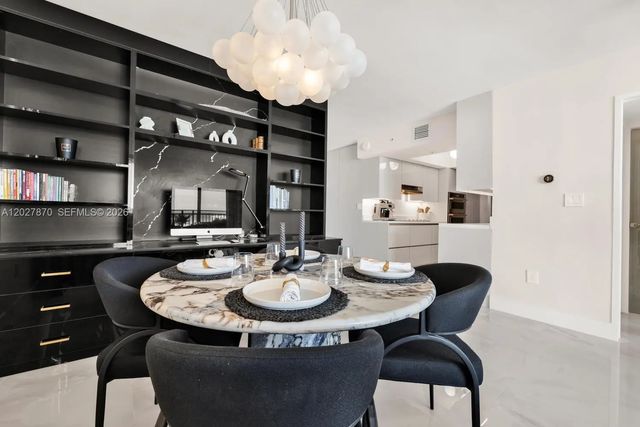 5 of 24 - 90 Alton Road #2207, Miami Beach, FL